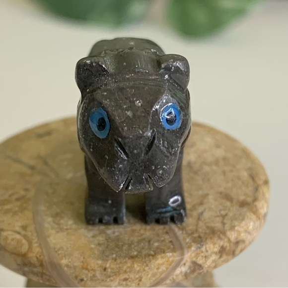 Miniature LION Stone Carving Mini Figurine Steatite Soapstone Animal Figure 1.5" - Picture 4 of 13